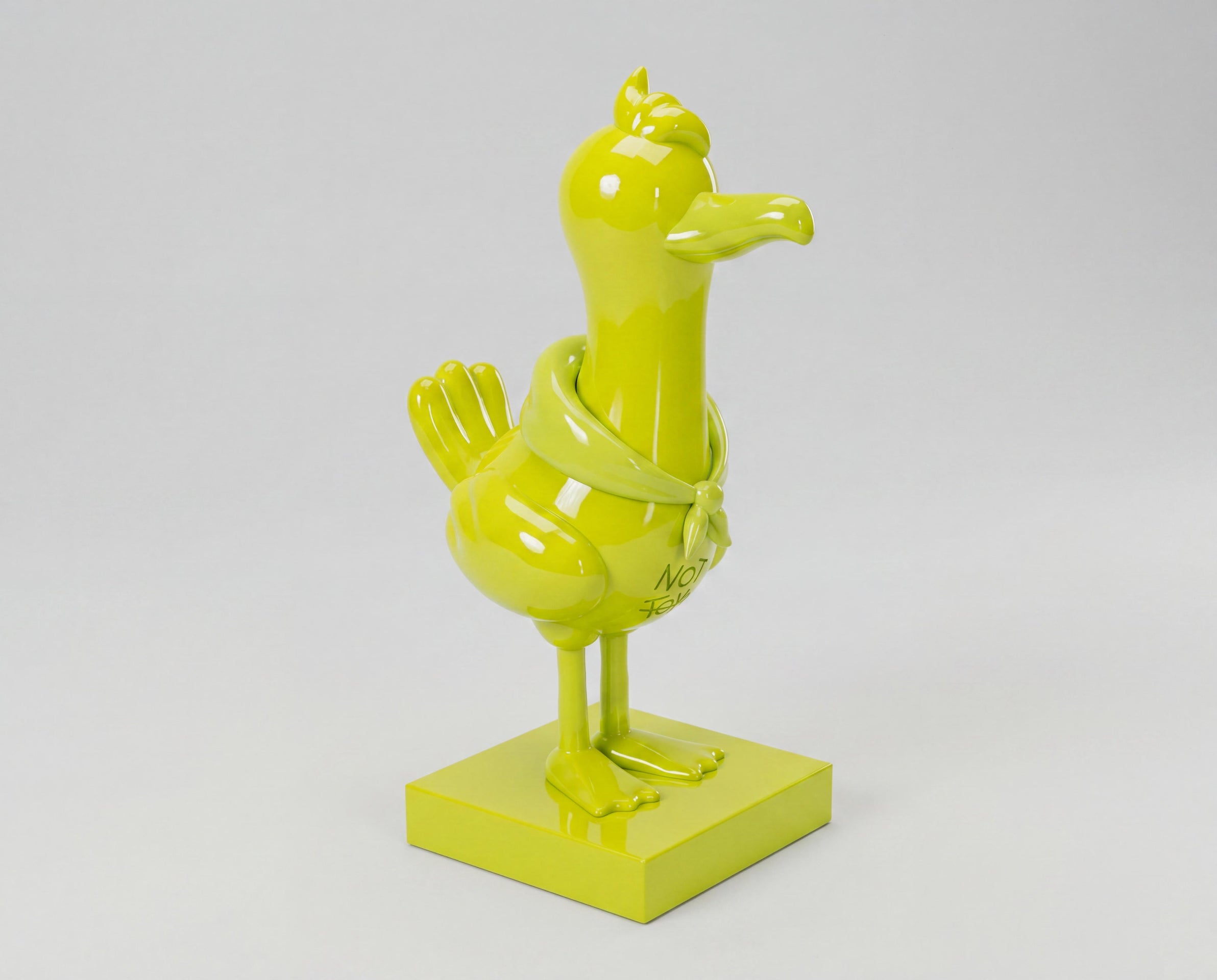 SeaGull Summer Edition sculpture