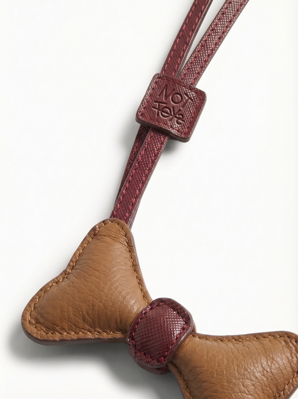 Bowtie Charm - CamelXBurgundy - detail view